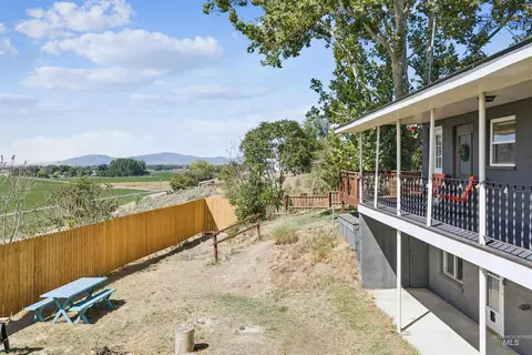 Exterior - 1507 Cove Rd, Weiser, ID 83672 photo 7 of 13