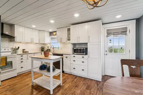 Kitchen - 1507 Cove Rd, Weiser, ID 83672 photo 1 of 5