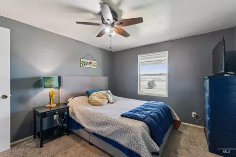 Bedroom - 1507 Cove Rd, Weiser, ID 83672 photo 1 of 4
