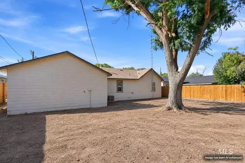 Exterior - 424 S 5th, Rupert, ID 83350 photo 8 of 8
