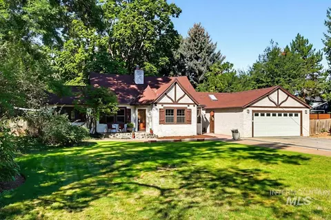 1301 S Owyhee St, Boise, ID 83705
