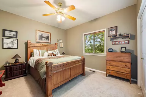 Bedroom - 479 E King Rd, Kuna, ID 83634 photo 3 of 4