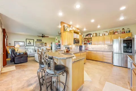 Kitchen - 479 E King Rd, Kuna, ID 83634 photo 4 of 4