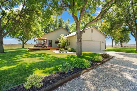 Exterior - 479 E King Rd, Kuna, ID 83634 photo 1 of 14