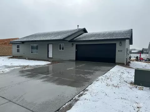 907 Date, Jerome, ID 83338 photo 2
