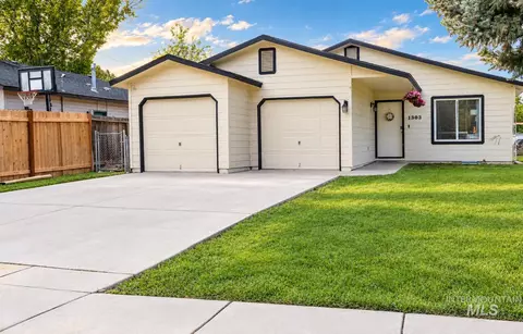 1303 S Elder St, Nampa, ID 83686