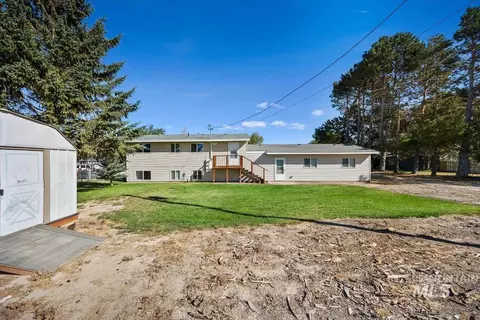 Exterior - 3085 Dickson Ave, Twin Falls, ID 83301 photo 3 of 7