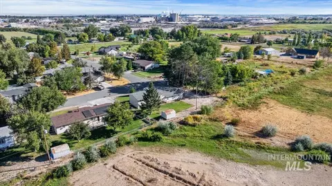 View/Area - 3085 Dickson Ave, Twin Falls, ID 83301 photo 2 of 12