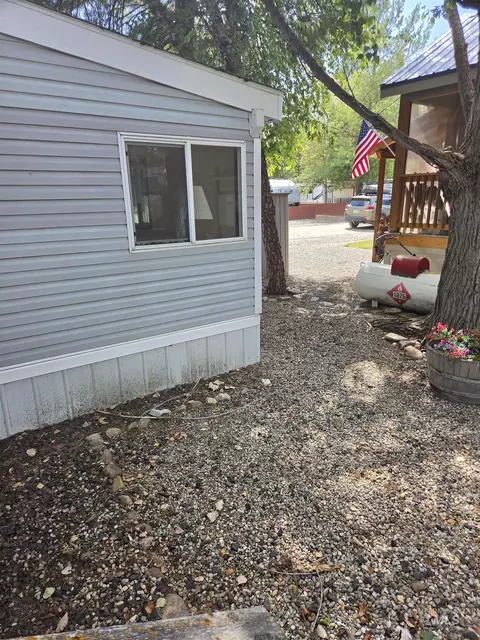 Exterior - 514 D28 Sawyer St #D28, Cascade, ID 83611 photo 3 of 14