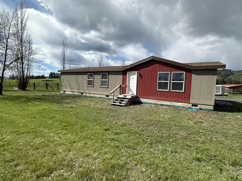 Exterior - 2000 Park Rd, Deary, ID 83823 photo 1 of 12