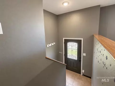 Entry Way - 737 Academic Dr, Twin Falls, ID 83301 photo 1 of 1