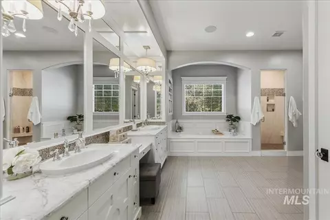 Bath - 958 N Lionbridge Pl, Eagle, ID 83616 photo 1 of 6