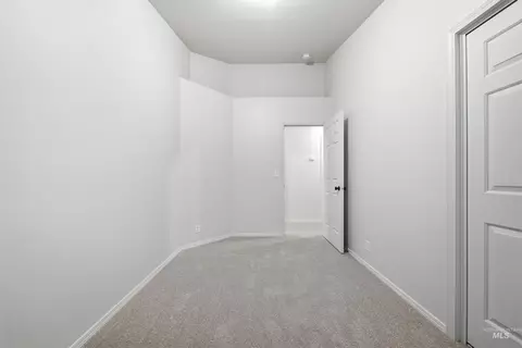Bedroom - 919 E Hawk St, Meridian, ID 83646 photo 6 of 8