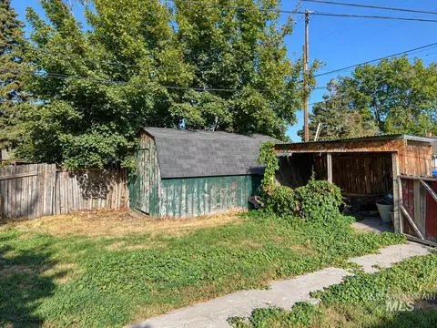 Exterior - 308 2nd Ave E, Jerome, ID 83338 photo 3 of 3