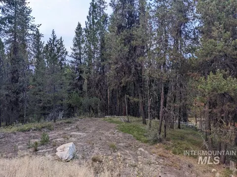 175 Pointes Rd, Cascade, ID 83611 photo 6