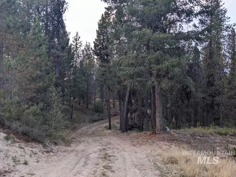 175 Pointes Rd, Cascade, ID 83611 photo 5