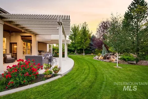 Exterior - 6844 N Winward Ave, Eagle, ID 83616 photo 2 of 4