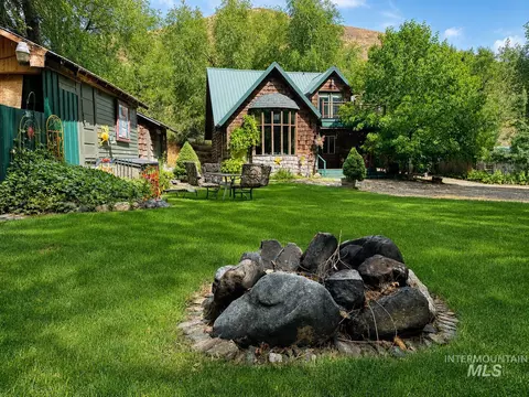 Exterior - 189 Heath Dr, Riggins, ID 83549 photo 5 of 6