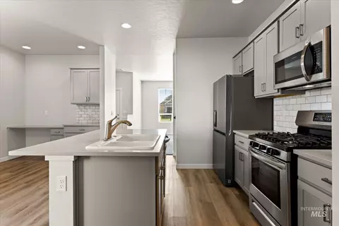 Kitchen - 1109 N World Cup Ln, Eagle, ID 83616 photo 4 of 4