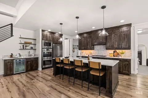 Kitchen - 2885 S Fox Troop Pl, Eagle, ID 83616 photo 2 of 5