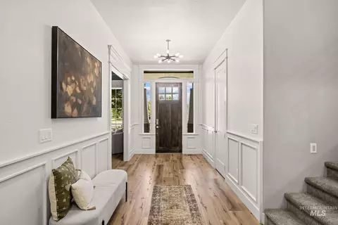 Entry Way - 2885 S Fox Troop Pl, Eagle, ID 83616 photo 1 of 3