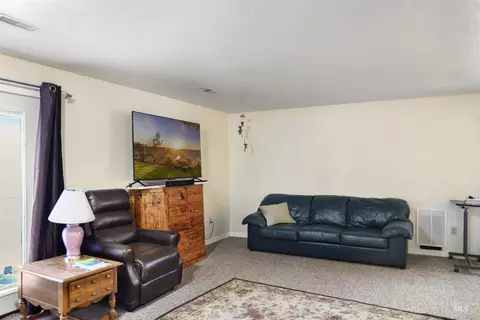 Living - 374 E 400 S, Jerome, ID 83338 photo 2 of 2