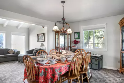 Dining - 374 E 400 S, Jerome, ID 83338 photo 2 of 3