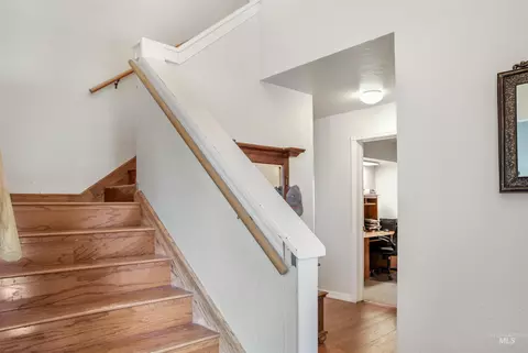 Entry Way - 374 E 400 S, Jerome, ID 83338 photo 2 of 2