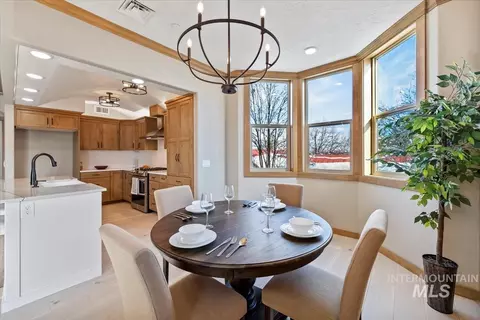 Dining - 79 E Aikens St #221, Eagle, ID 83616 photo 1 of 4