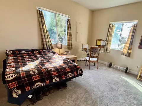 Bedroom - 23626 Boise River Rd, Caldwell, ID 83607 photo 4 of 4