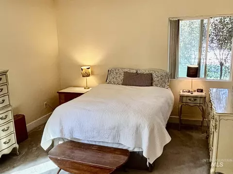 Bedroom - 23626 Boise River Rd, Caldwell, ID 83607 photo 3 of 4