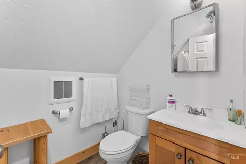 Bath - 59 Salmon Loop, Donnelly, ID 83615 photo 6 of 7