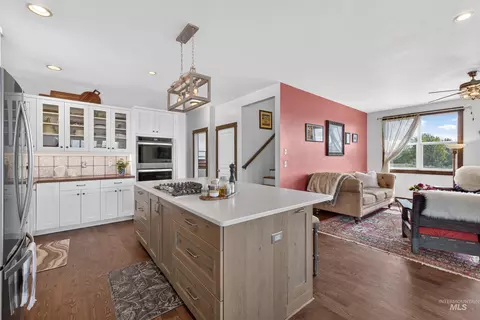 Kitchen - 59 Salmon Loop, Donnelly, ID 83615 photo 2 of 7