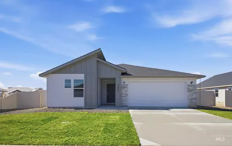 4468 S Amsterdam Ave, Nampa, ID 83686