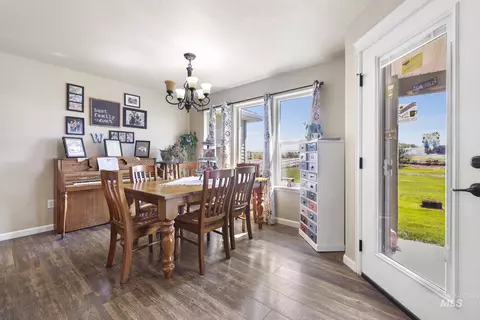 Dining - 3705 E 3755 N, Kimberly, ID 83341 photo 1 of 1