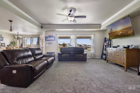 Living - 3705 E 3755 N, Kimberly, ID 83341 photo 1 of 1