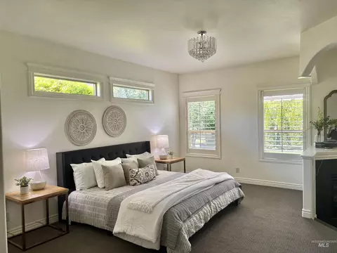 Bedroom - 1354 W Overlake Ct, Eagle, ID 83616 photo 1 of 6