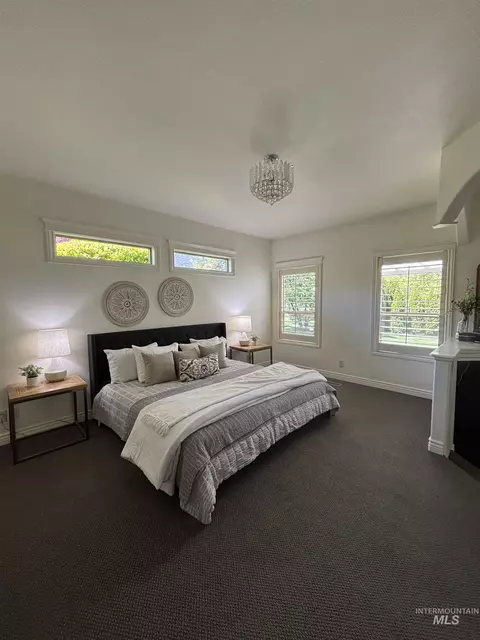 Bedroom - 1354 W Overlake Ct, Eagle, ID 83616 photo 2 of 6