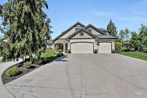 Exterior - 1354 W Overlake Ct, Eagle, ID 83616 photo 6 of 8