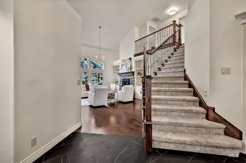 Entry Way - 1354 W Overlake Ct, Eagle, ID 83616 photo 2 of 2