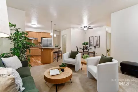 Living - 1124 E Winding Creek Dr #3 7 SOONER CONDO, Eagle, ID 83616 photo 7 of 7