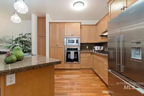 Kitchen - 1124 E Winding Creek Dr #3 7 SOONER CONDO, Eagle, ID 83616 photo 3 of 6