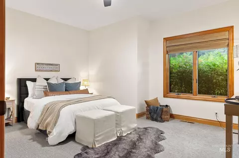 Bedroom - 2985 N Holl Dr, Eagle, ID 83616 photo 3 of 4