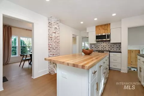 Kitchen - 604 E 1st St, Emmett, ID 83617 photo 4 of 5