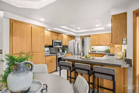 Kitchen - 726 E Parkway Ct, Boise, ID 83706 photo 5 of 5