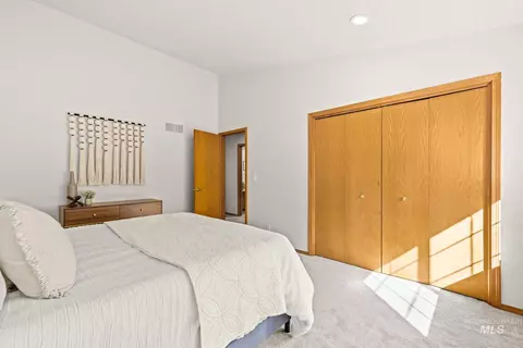 Bedroom - 726 E Parkway Ct, Boise, ID 83706 photo 6 of 8