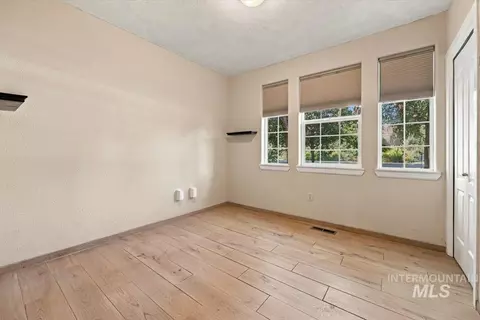 Other - 1144 E Winding Creek Dr, Eagle, ID 83616 photo 6 of 9