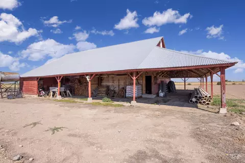 Exterior - 4574 Bennett Rd, Kuna, ID 83634 photo 3 of 3