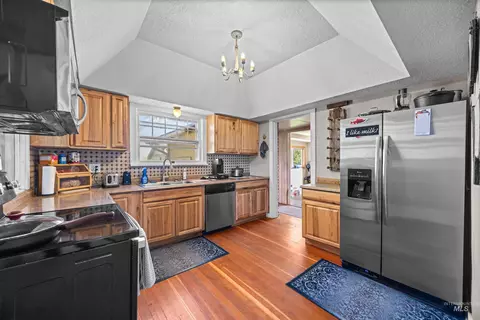 Kitchen - 4574 Bennett Rd, Kuna, ID 83634 photo 1 of 3