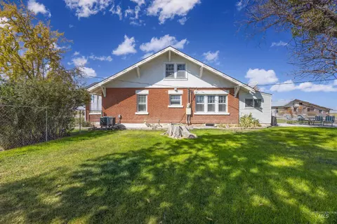 Exterior - 4574 Bennett Rd, Kuna, ID 83634 photo 2 of 3
